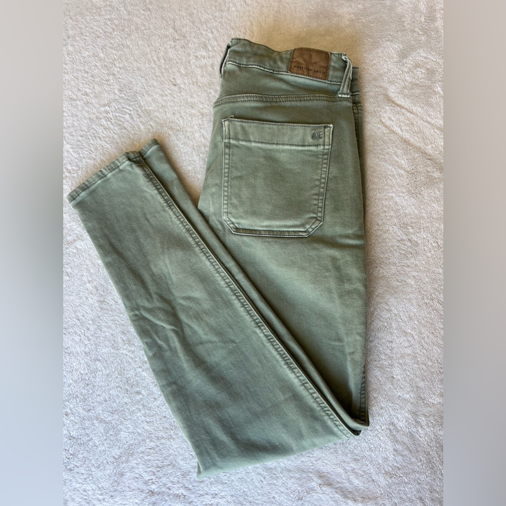 American Eagle Green Skinny Pants